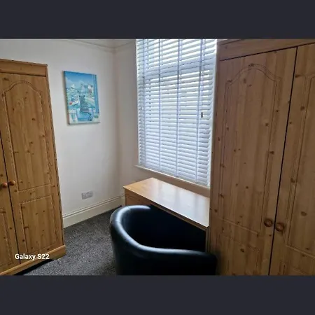 Δωμάτια σε οικογενειακή κατοικία The White House *